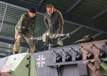 Mercedes-like Leopard tanks: a Ukrainian soldier’s dream in Germany!