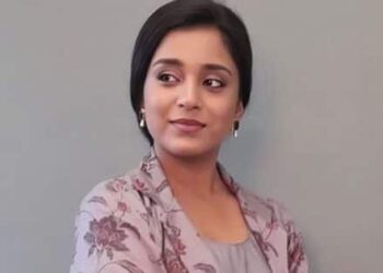Sony TV’s new show Sumbul Touqeer Khan will enter the small screen as an IAS officer
