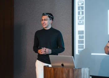 From Humble Beginnings to a Multi-Millionaire: The Inspiring Story of Bastiaan Slot