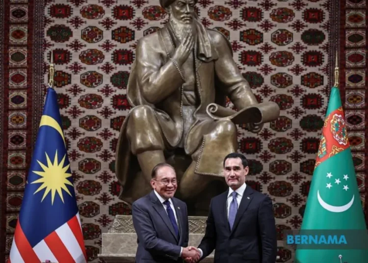 Turkmenistan-Malaysia Energy Deal by Prime Minister Anwar Brings a Brighter Future For PETRONAS